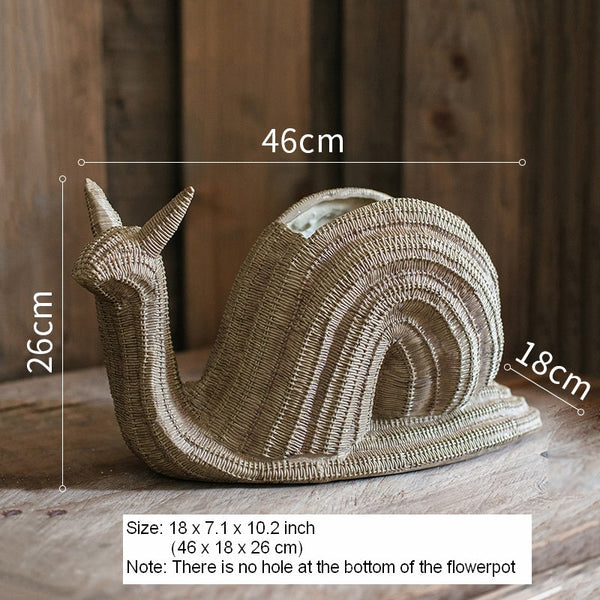 Cute Snail Statues, Garden Animal Statues, Snail Flowerpot for Garden Decoration, Unique Modern Garden Sculptures, Creative Villa Outdoor Gardening Ideas-HomePaintingDecor